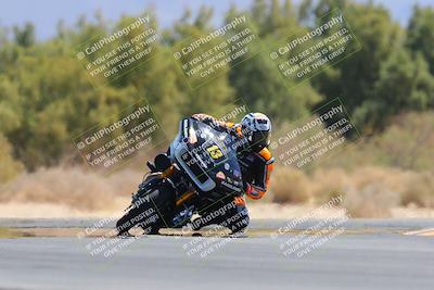 media/Apr-09-2023-SoCal Trackdays (Sun) [[333f347954]]/Turn 7 (1135am)/